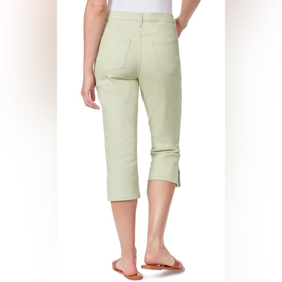 Gloria Vanderbilt Women's Amanda Capri Jean Size 18W - Picture 3 of 6